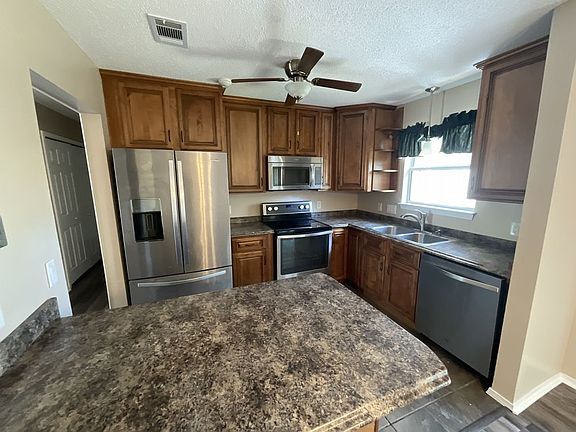 4th image of 4260 Baywoods Dr