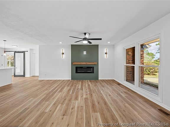 5th image of 208 Haverhill Dr