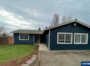 1550 Tierra Lynn Dr, Woodburn, OR 97071