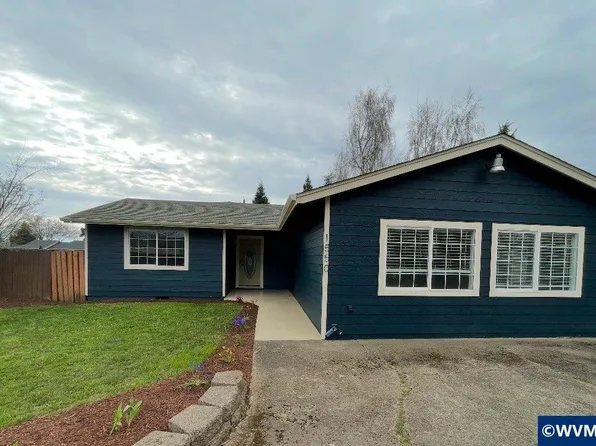 1550 Tierra Lynn Dr, Woodburn, OR 97071