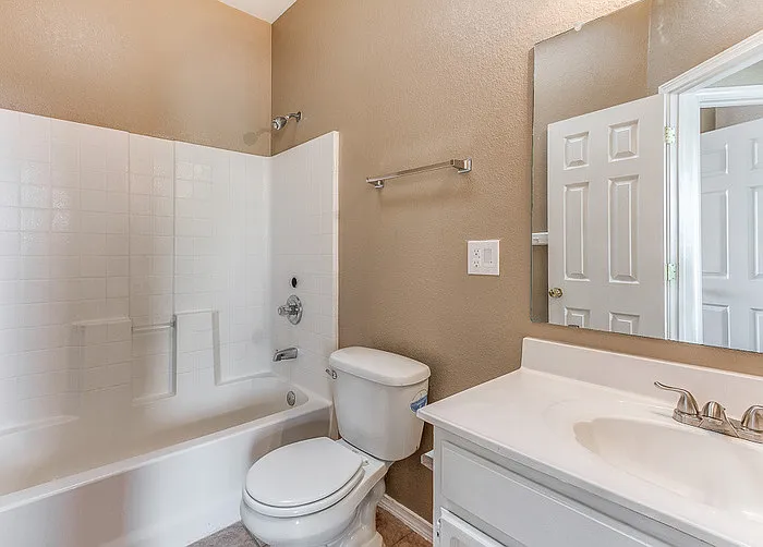 12233 Iverson Ct — Photo 23