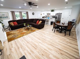369 Crane Dr, Lawrenceville, GA 30046