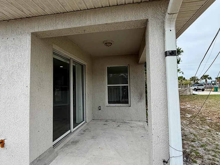 915 Twisting Branch Ct — Photo 5