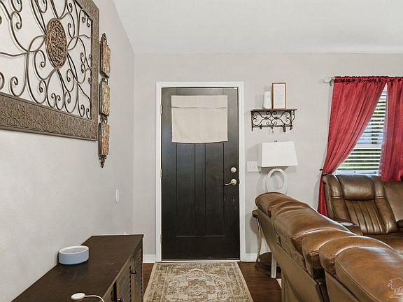 3rd image of 9141 Haley Ln