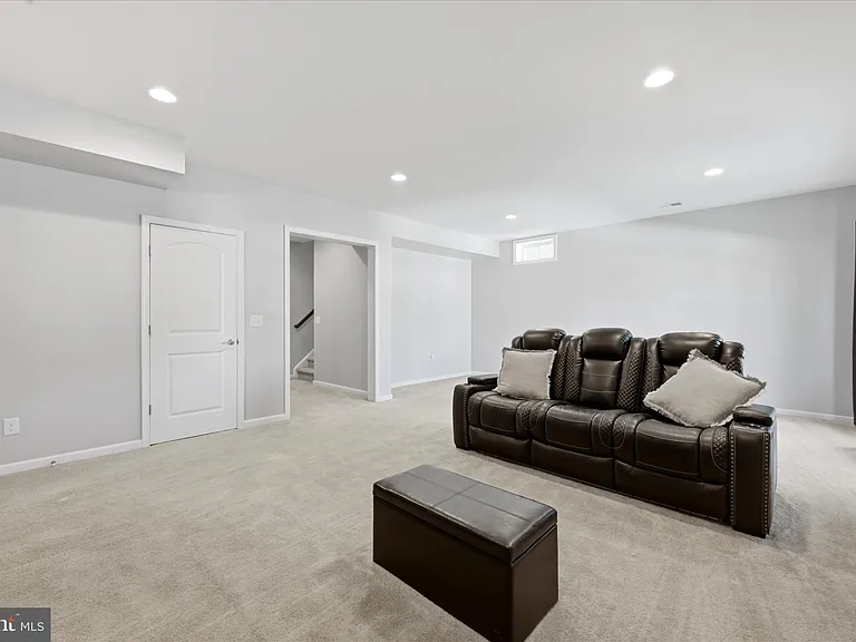 31 Orchid Ln — Photo 41