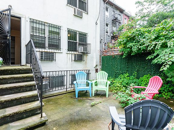 2nd image of 475 Lafayette Ave #1L