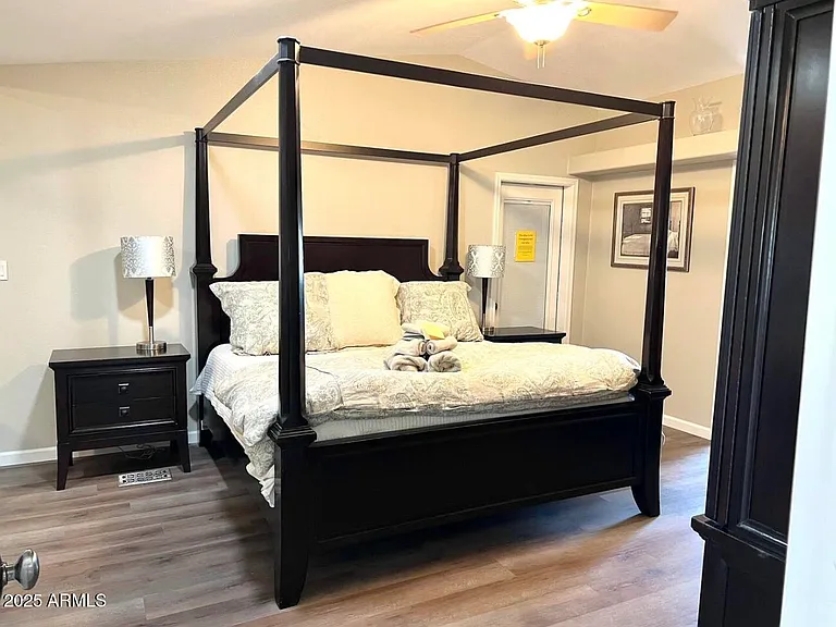 5824 E Montgomery Rd — Photo 19