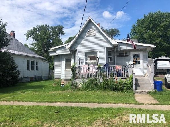 Roanoke Real Estate Roanoke Il Homes For Sale Zillow