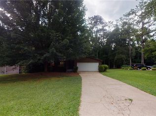 80 S Hillside Dr, Carrollton, GA 30116