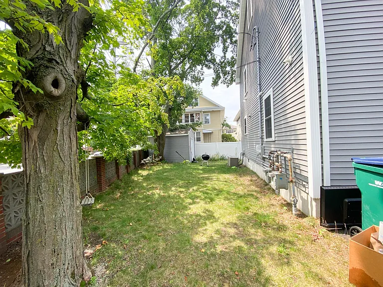 28 Woodruff Ave #28 — Photo 23