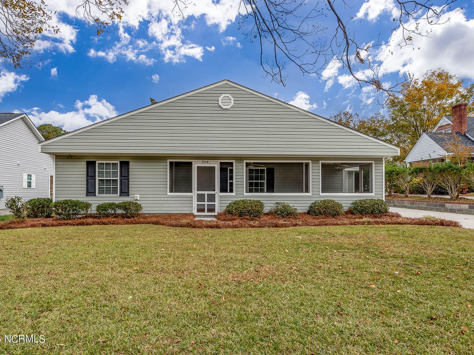 304 W Hargett Street, Richlands, NC 28574 | Zillow