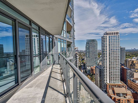 3rd image of 30 Roehampton Ave Unit 3102