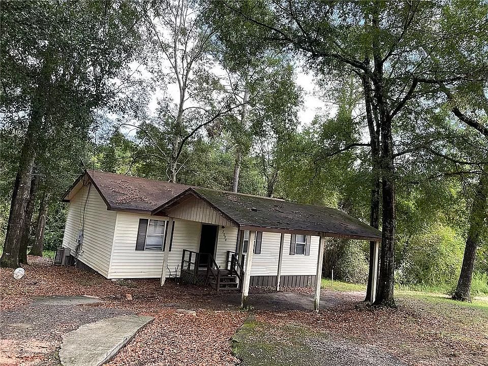 2nd image of 7290 N Woods Dr