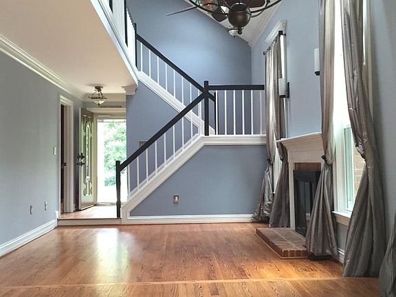 3rd image of 3102 Fennegan Ct