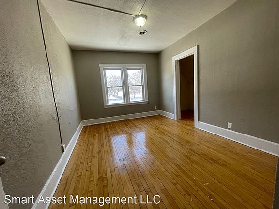 3rd image of 2848 N Holton St #11745313