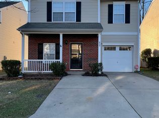 933 Willow Creek Dr, Gastonia, NC 28054