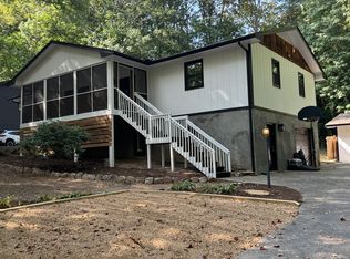 18 English Pl, Candler, NC 28715