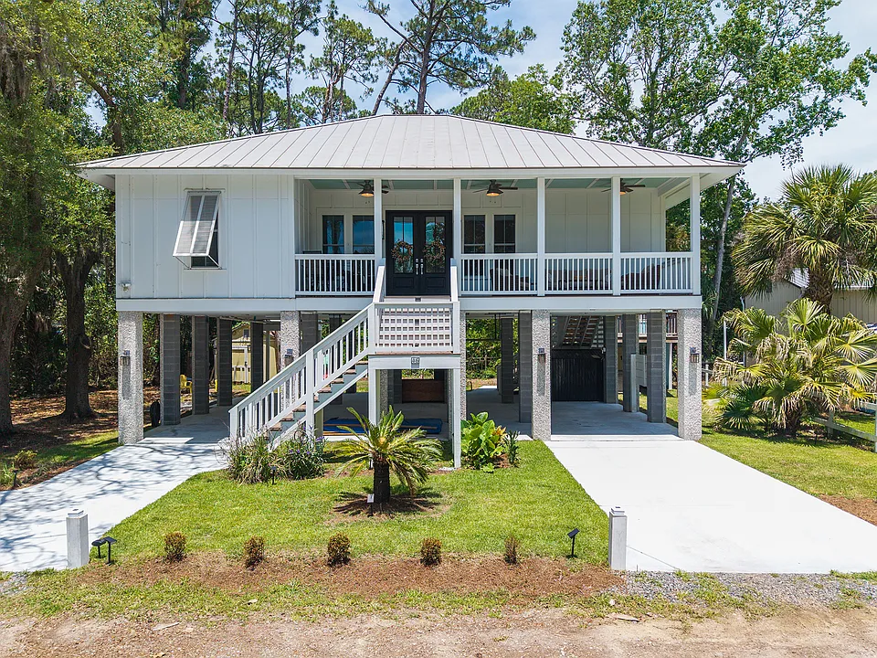 46 Big Oak St