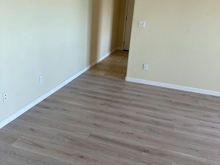535 Marina Bay Pkwy #C — Photo 4