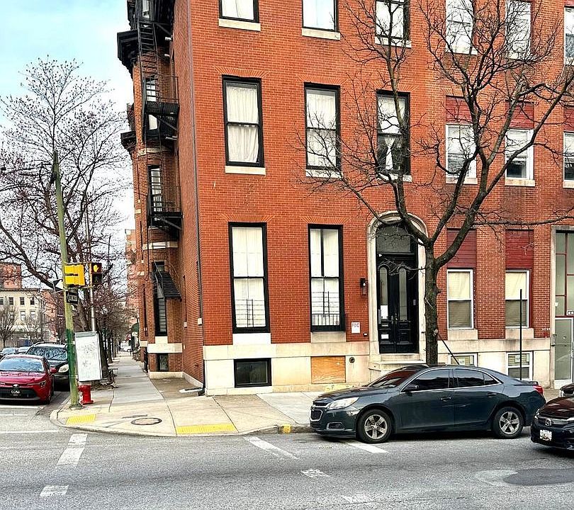 1st image of 1200 Saint Paul St #401