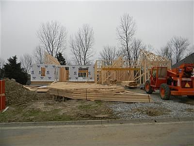 1st image of 2340 Cheviot Hills Ln