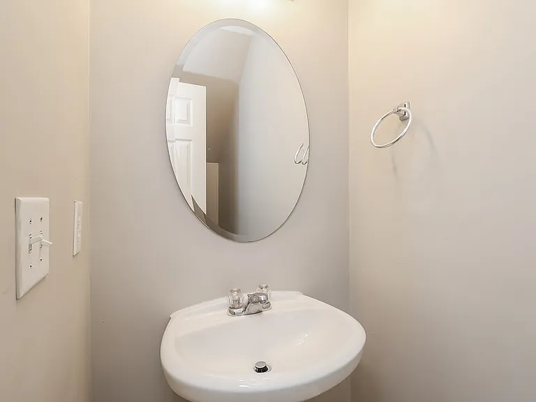 9446 Dewey Dr — Photo 16