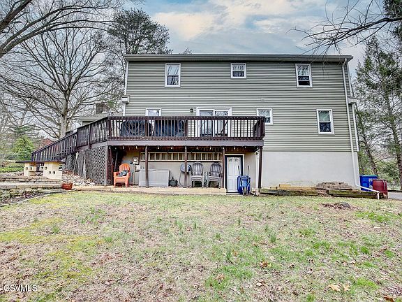 2nd image of 621 Picnic Ln