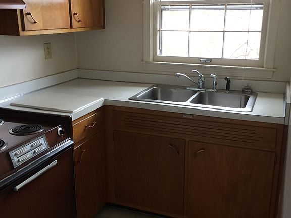 5th image of 2557 Glenmary Ave #3