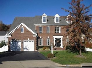 16925 Chapel Hill Ct, Woodbridge, VA 22191