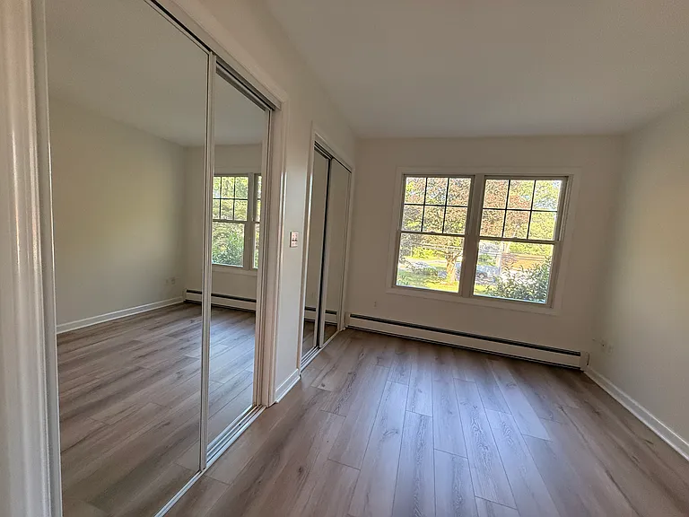 22 William Penn Dr #UPSTAIRS — Photo 10