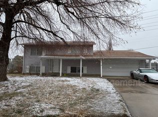 8210 S Valencia Pl, Sandy, UT 84093