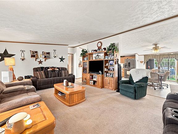 5th image of 429 Evans Ln