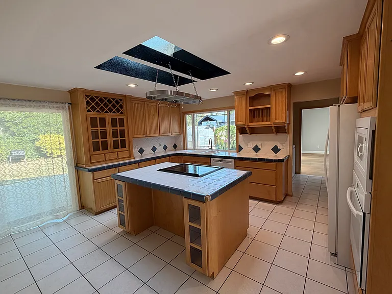 7025 S M St — Photo 8
