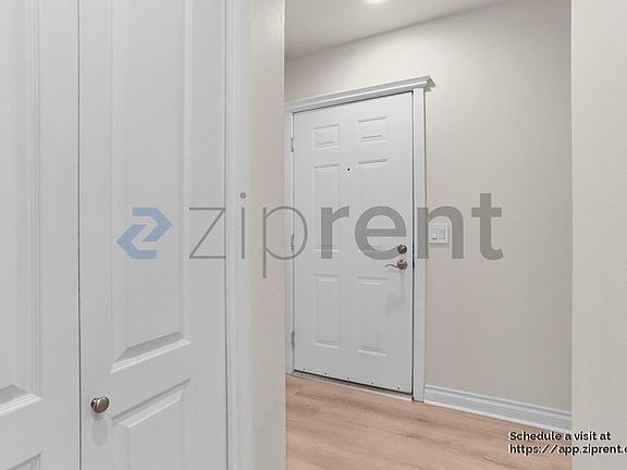 3rd image of 717 E Denny Way Unit 2A