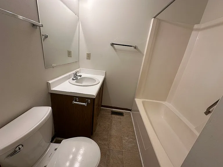 105 Lantern Way — Photo 35