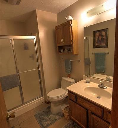5th image of 475 Samantha Cir