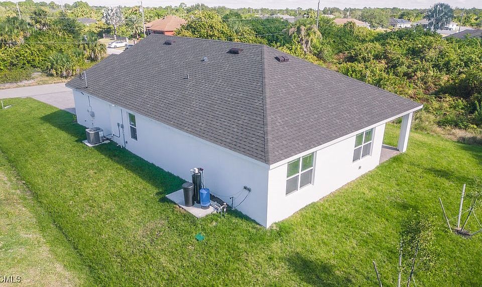 1st image of 553 Kingsbury Ln #553