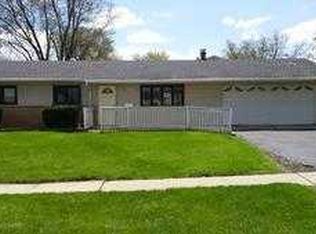 1570 Cypress Ave, Hanover Park, IL 60133