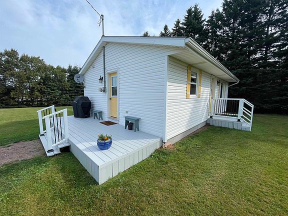 3rd image of 404 Fortune Cove Rd