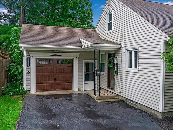 4th image of 265 Perry St