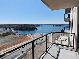 72 Seapoint Rd #406, Halifax, NS B3B0R8