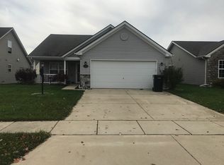 403 Yalow Dr, Champaign, IL 61822