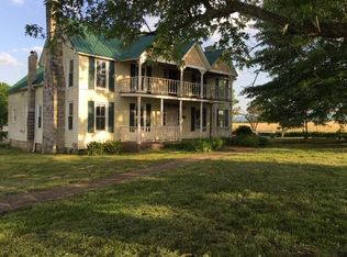 9910 Highway 111, Byrdstown, TN 38549