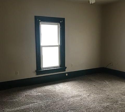 5th image of 211 Spink St #A