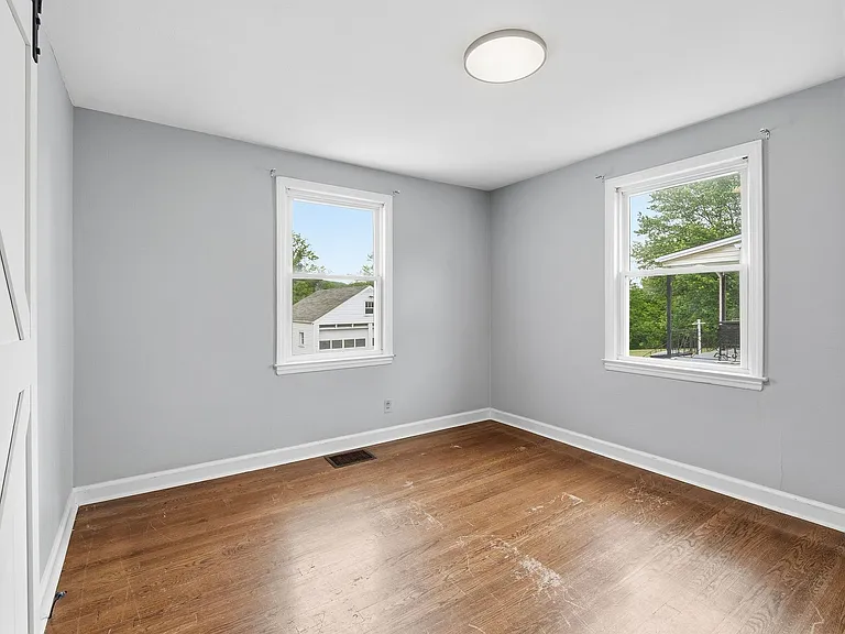 1625 Padbury Ave SE — Photo 19