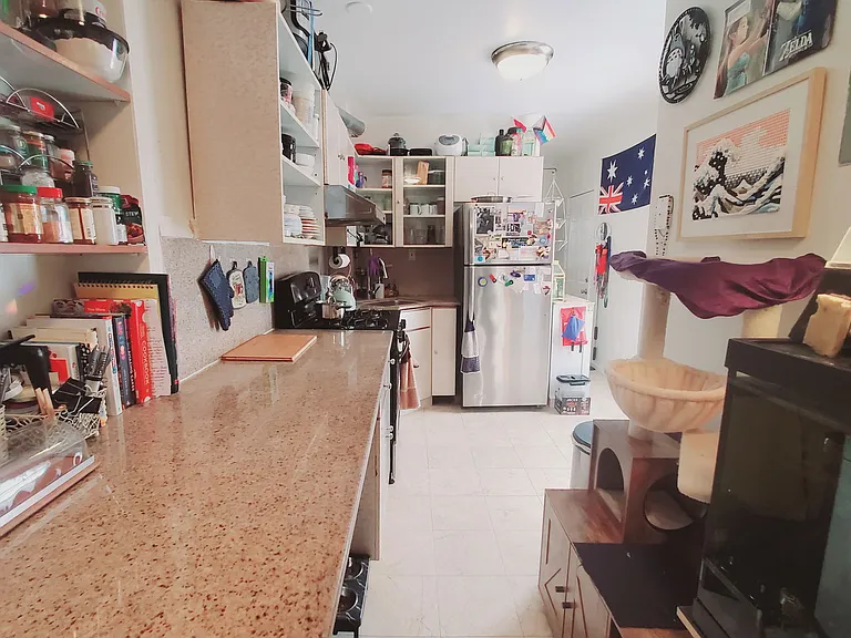 25 Main St #3 — Photo 3