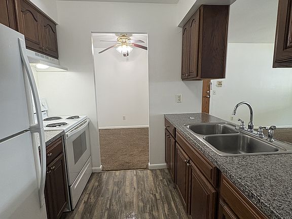 2nd image of 695 Capital Ave NE #16B