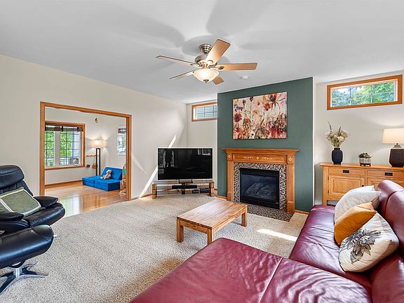 4th image of 5713 Rosslare Ln