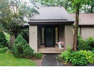 21 Byron Dr, Avon, CT 06001