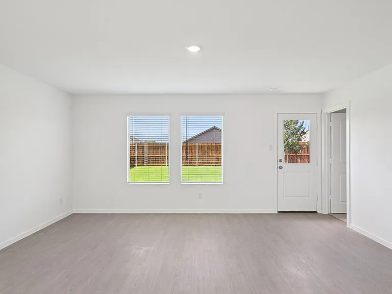 1629 Lercara Ln — Photo 27